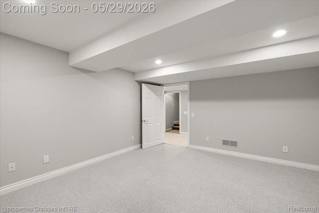 4 Bedroom Single Family Home/House's Image 62