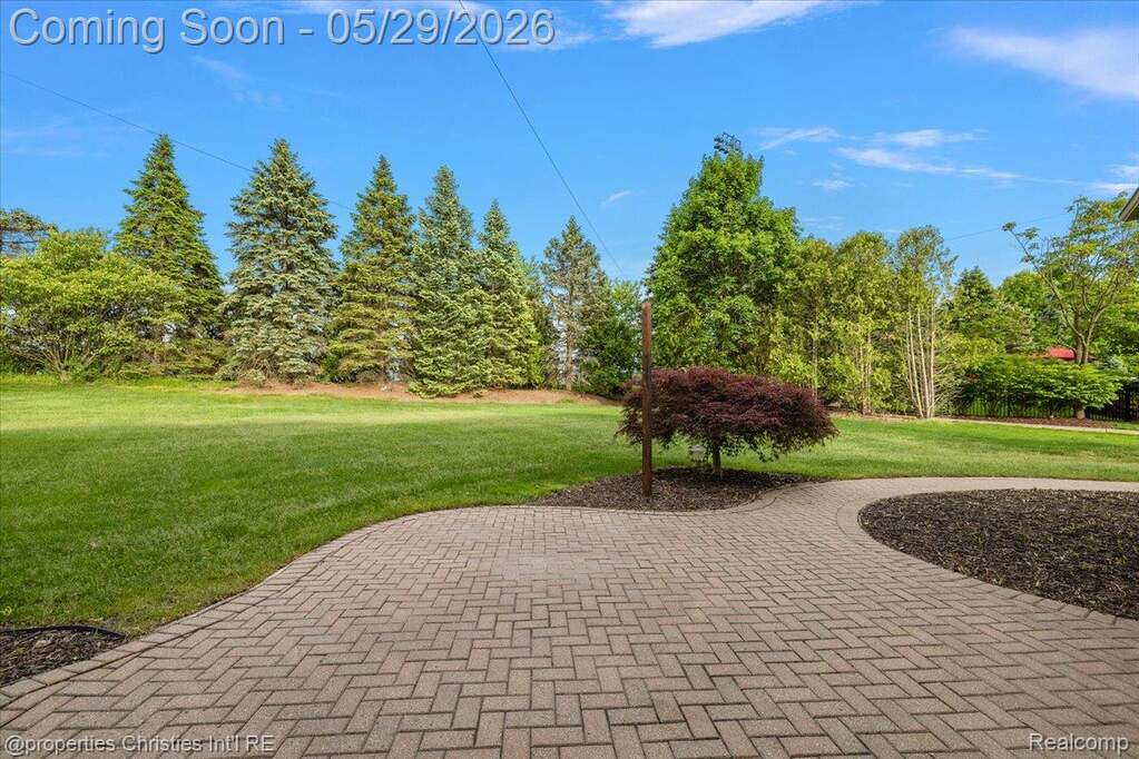 4 Bedroom Single Family Home/House's Image 67