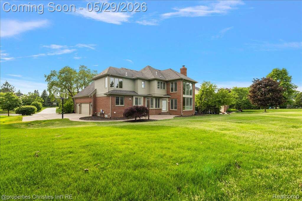 4 Bedroom Single Family Home/House's Image 70