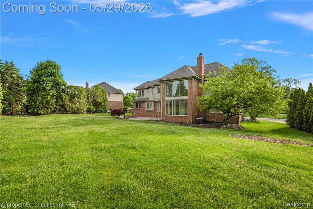 4 Bedroom Single Family Home/House's Image 72