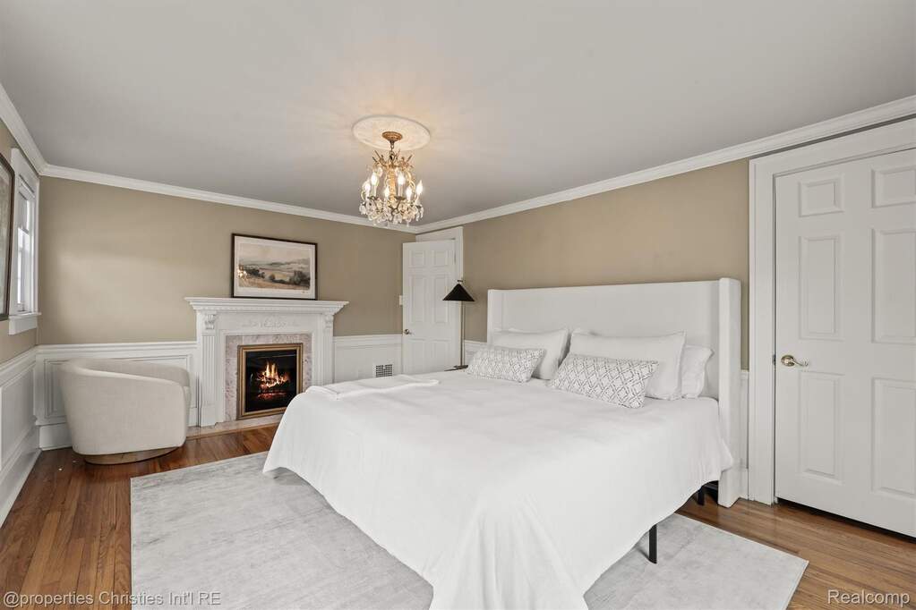3 Bedroom Single Family Home/House's Image 17