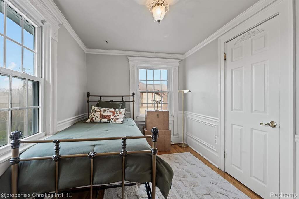 3 Bedroom Single Family Home/House's Image 25