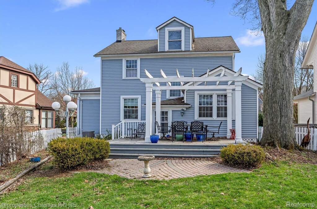 3 Bedroom Single Family Home/House's Image 29