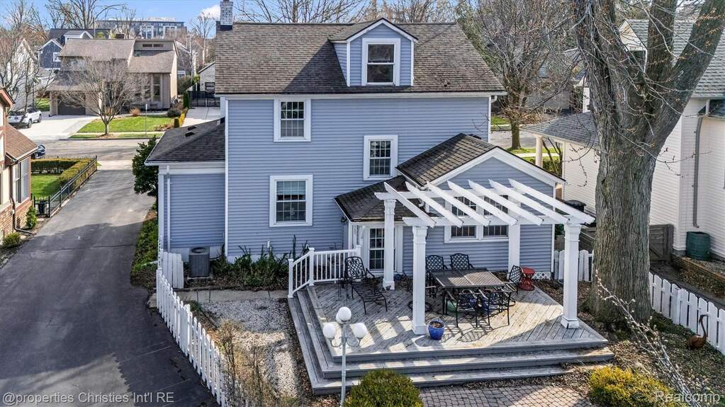 3 Bedroom Single Family Home/House's Image 33