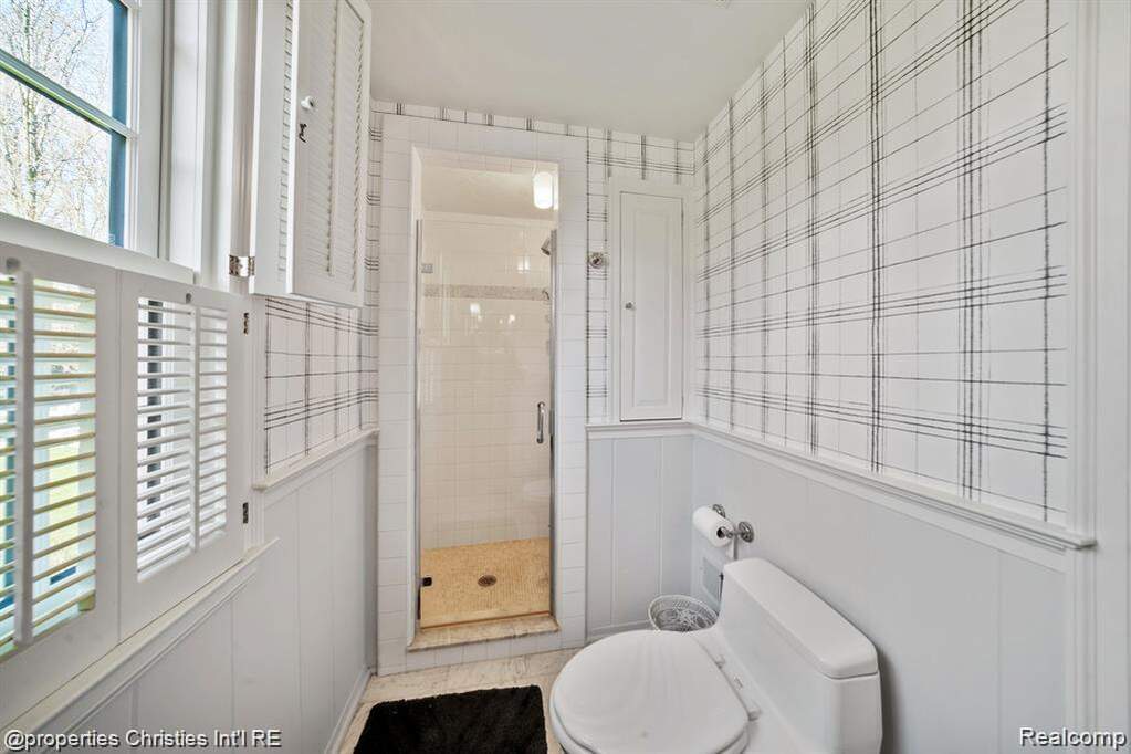 3 Bedroom Single Family Home/House's Image 7