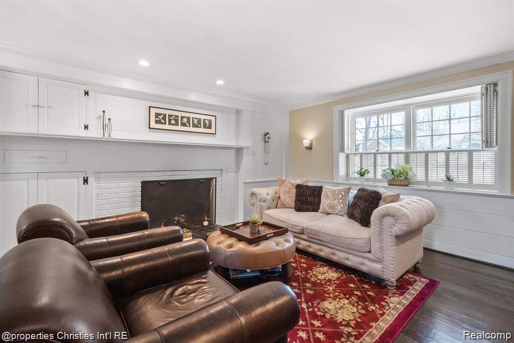 3 Bedroom Single Family Home/House's Image 10