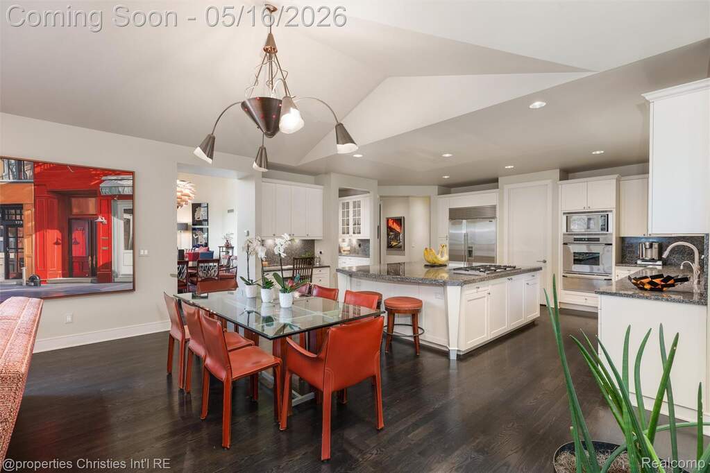 3 Bedroom Apartment/Flat's Image 13
