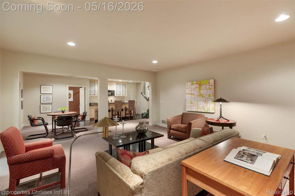 3 Bedroom Apartment/Flat's Image 42