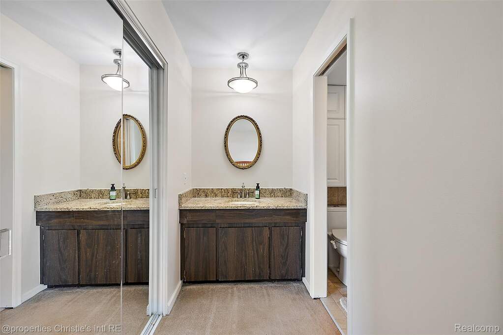 3 Bedroom Single Family Home/House's Image 18