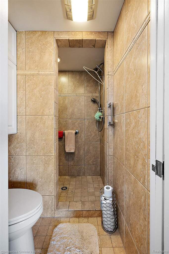 3 Bedroom Single Family Home/House's Image 19