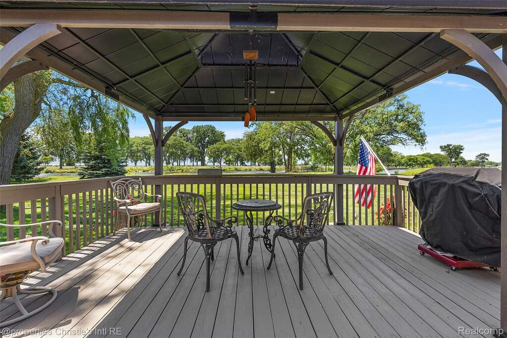 3 Bedroom Single Family Home/House's Image 24