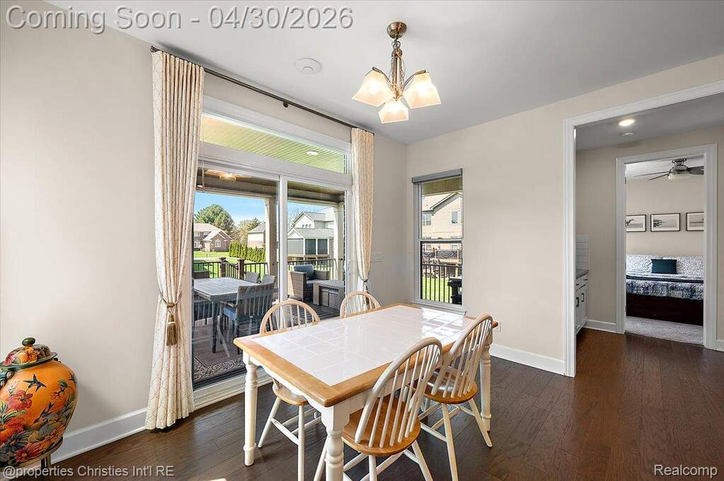 5 Bedroom Single Family Home/House's Image 20