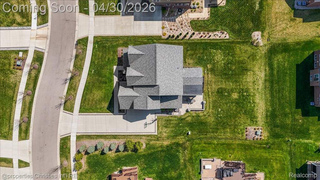 5 Bedroom Single Family Home/House's Image 61