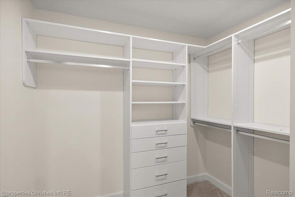 4 Bedroom Single Family Home/House's Image 42