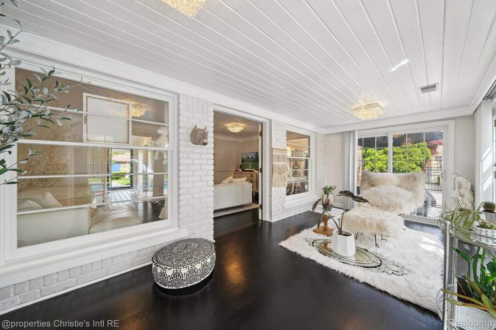 3 Bedroom Single Family Home/House's Image 21