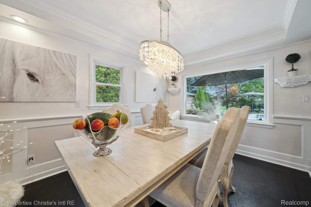 3 Bedroom Single Family Home/House's Image 6