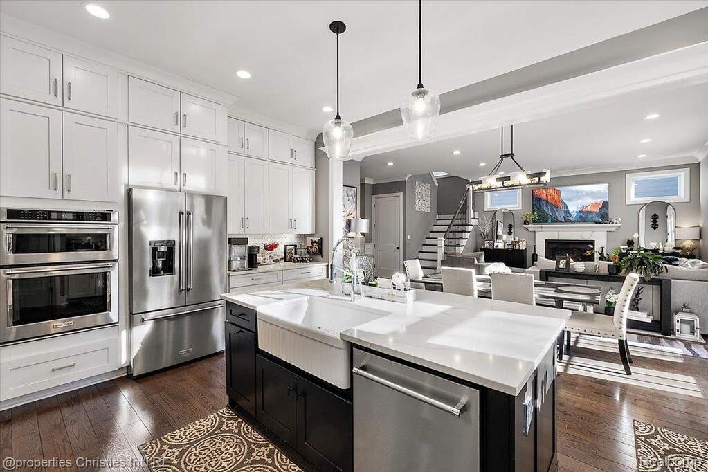 4 Bedroom Single Family Home/House's Image 17