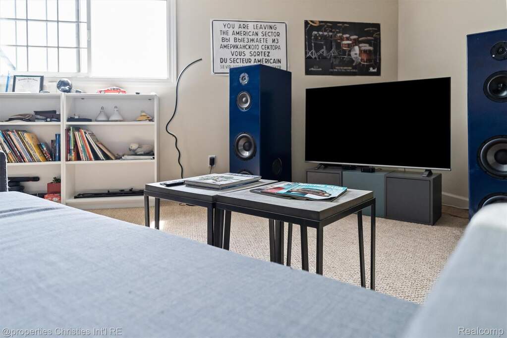 2 Bedroom Villa/Townhouse's Image 11