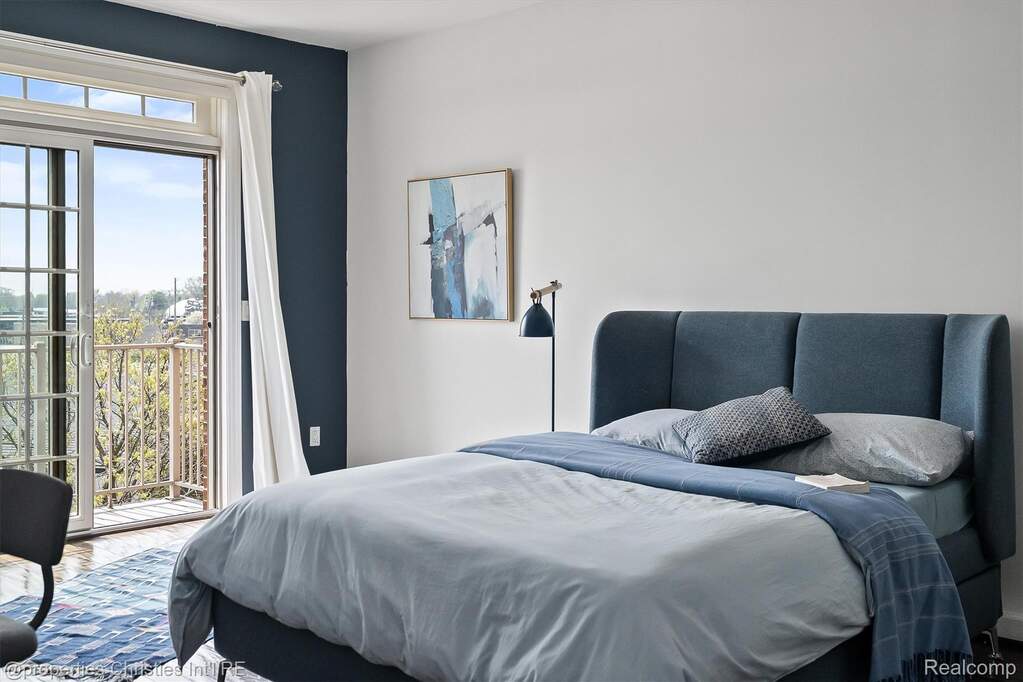 2 Bedroom Villa/Townhouse's Image 21
