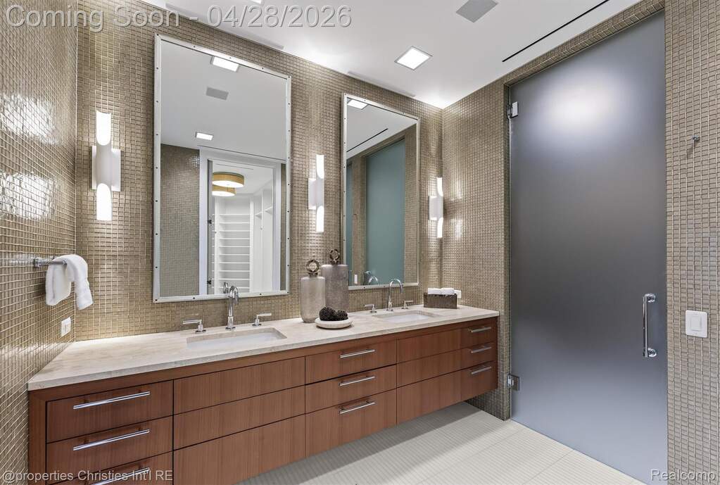 2 Bedroom Apartment/Flat's Image 31