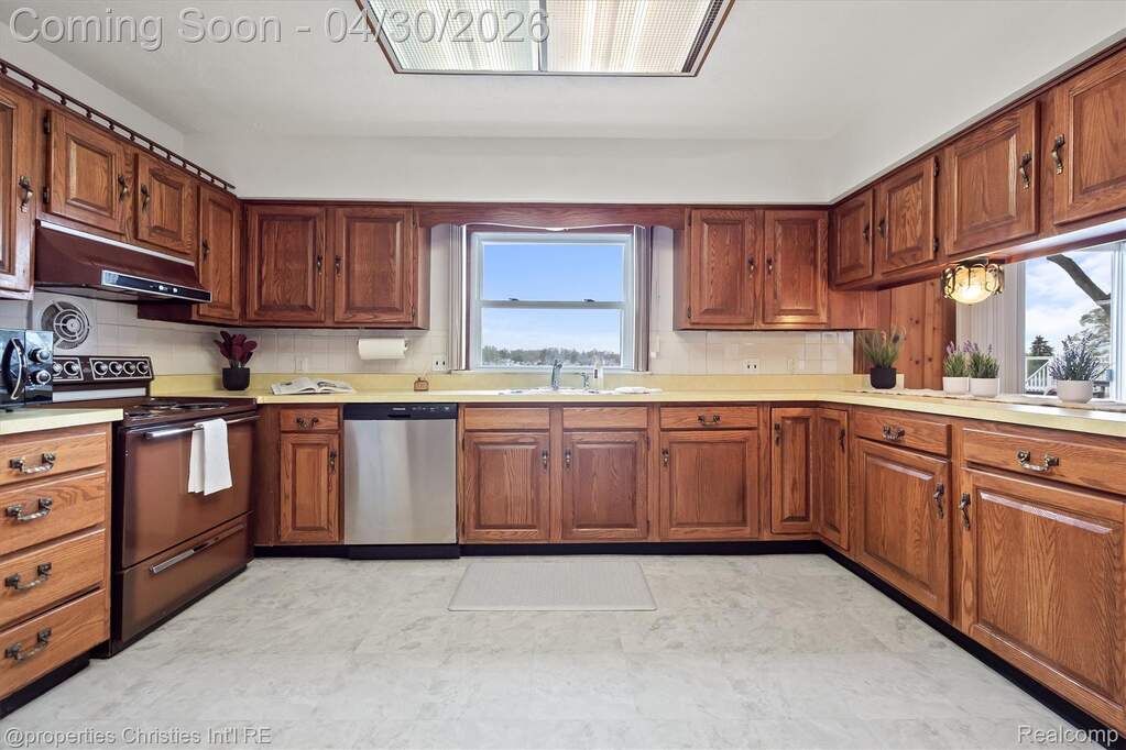 3 Bedroom Single Family Home/House's Image 19