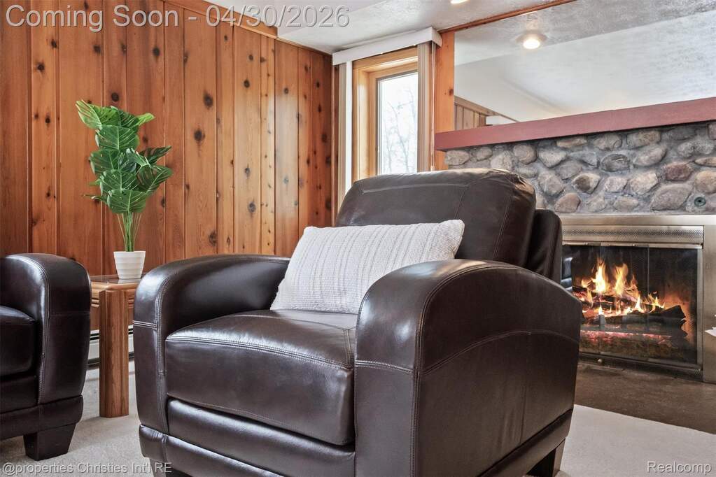 3 Bedroom Single Family Home/House's Image 29
