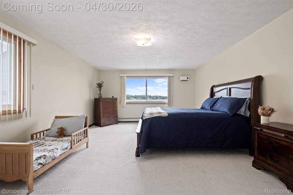 3 Bedroom Single Family Home/House's Image 36