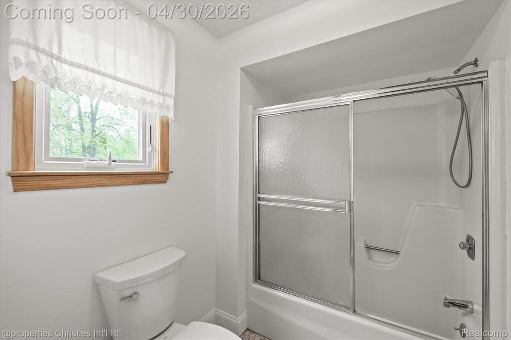 3 Bedroom Single Family Home/House's Image 41
