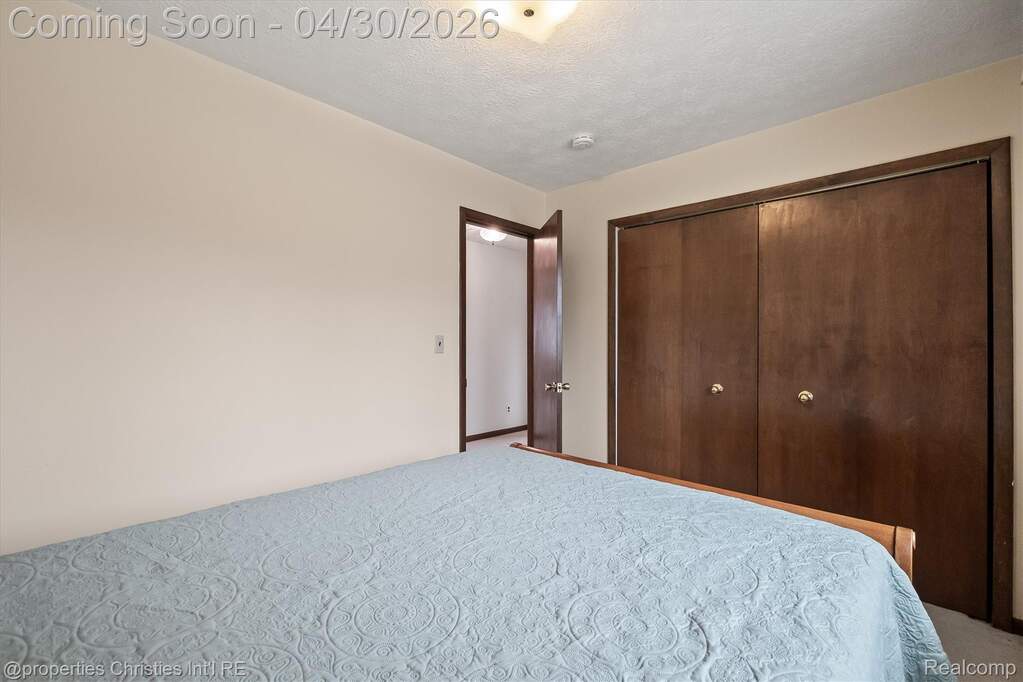 3 Bedroom Single Family Home/House's Image 45