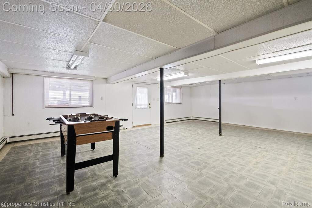 3 Bedroom Single Family Home/House's Image 50