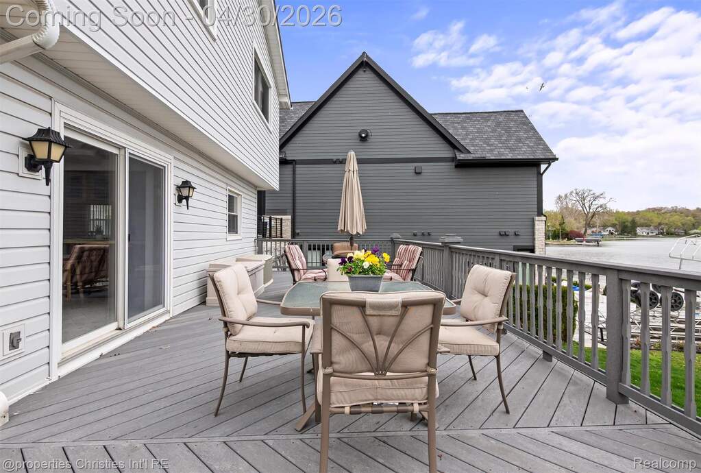 3 Bedroom Single Family Home/House's Image 57