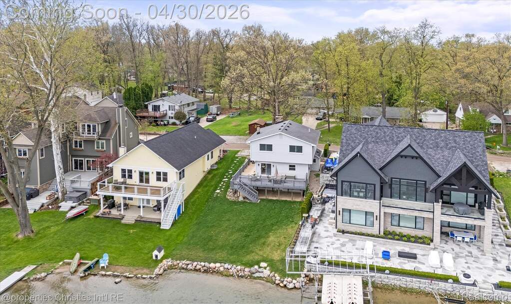 3 Bedroom Single Family Home/House's Image 4