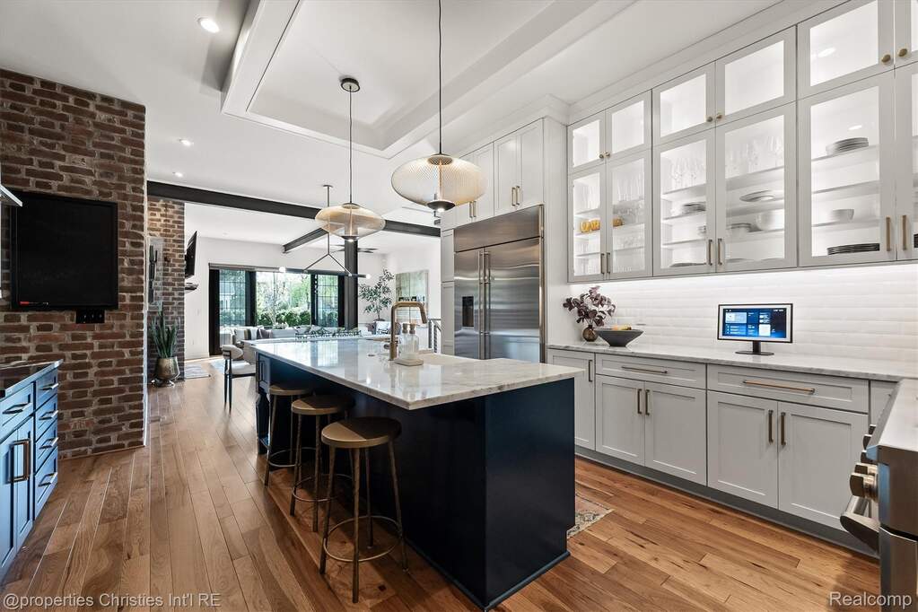 4 Bedroom Single Family Home/House's Image 19