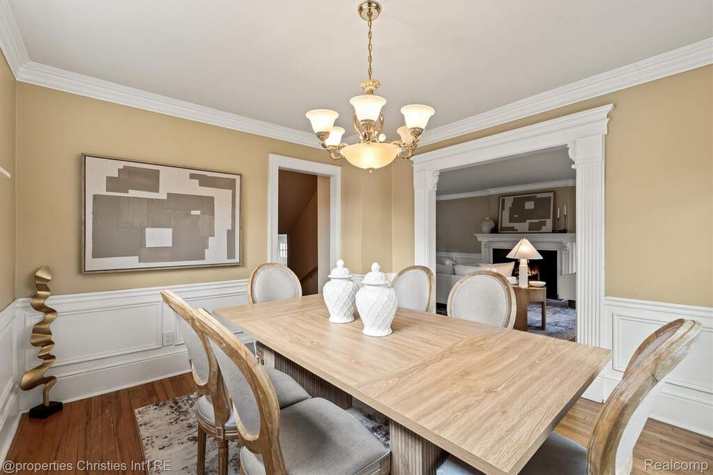3 Bedroom Single Family Home/House's Image 7