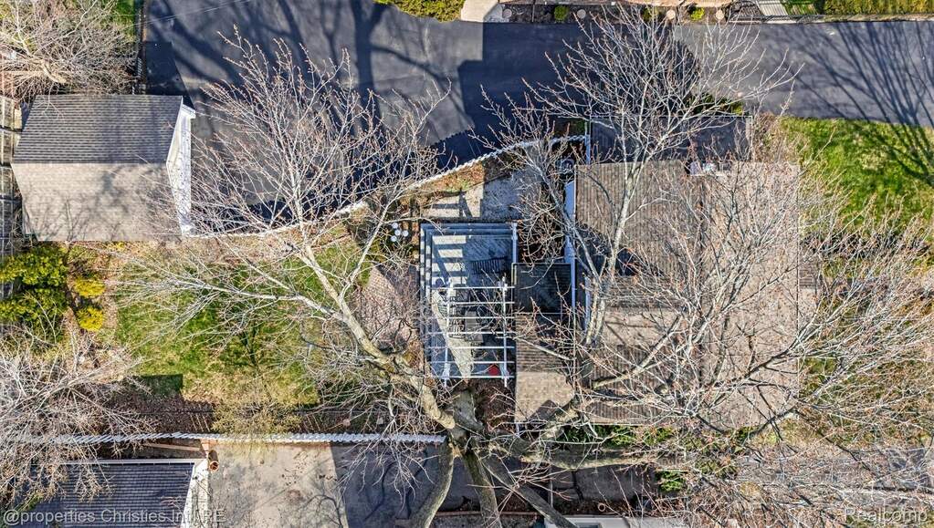 3 Bedroom Single Family Home/House's Image 34