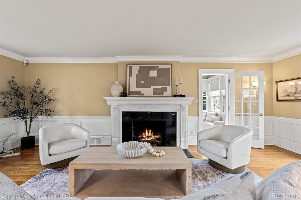 3 Bedroom Single Family Home/House's Image 4