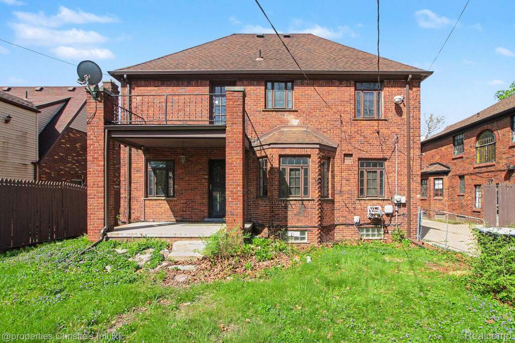 4 Bedroom Single Family Home/House's Image 21