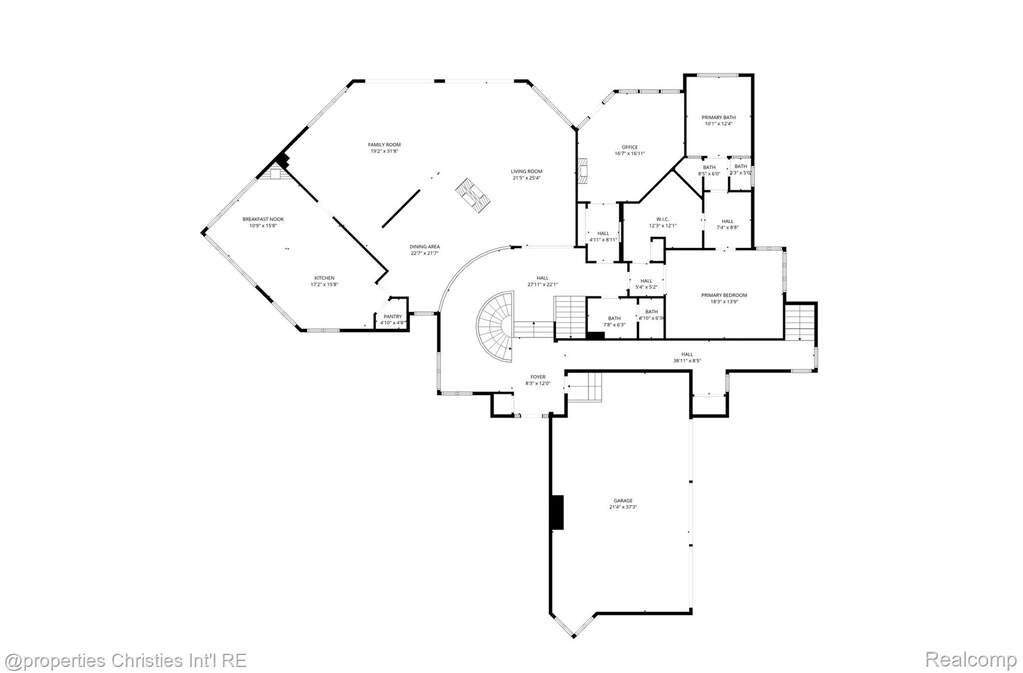 5 Bedroom Single Family Home/House's Image 46