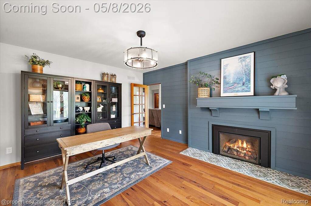 4 Bedroom Single Family Home/House's Image 18