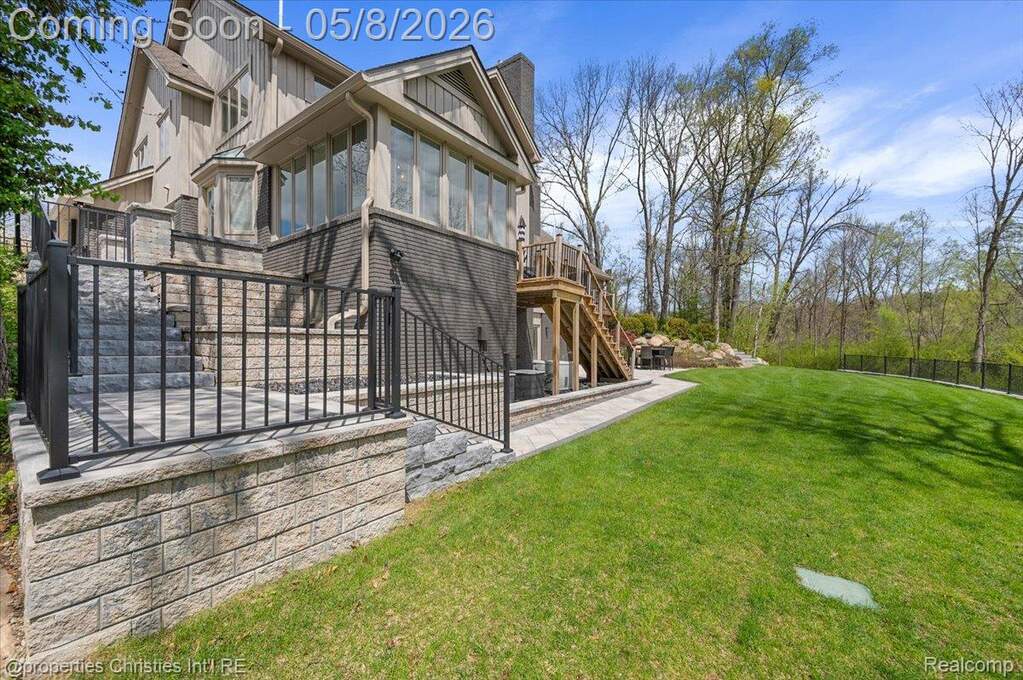 4 Bedroom Single Family Home/House's Image 64