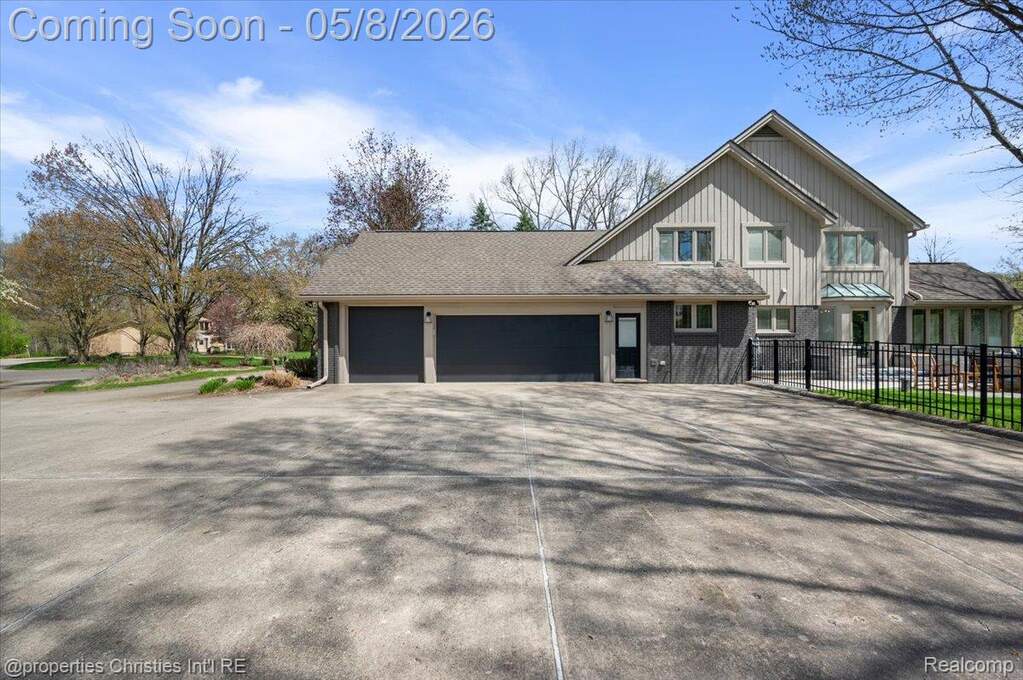 4 Bedroom Single Family Home/House's Image 66