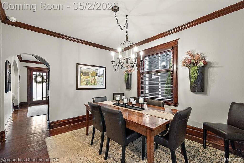 3 Bedroom Single Family Home/House's Image 12