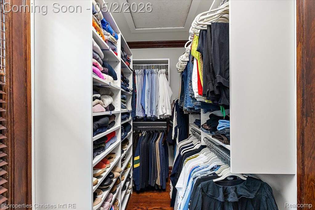 3 Bedroom Single Family Home/House's Image 32