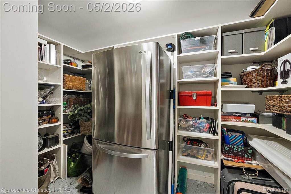 3 Bedroom Single Family Home/House's Image 48