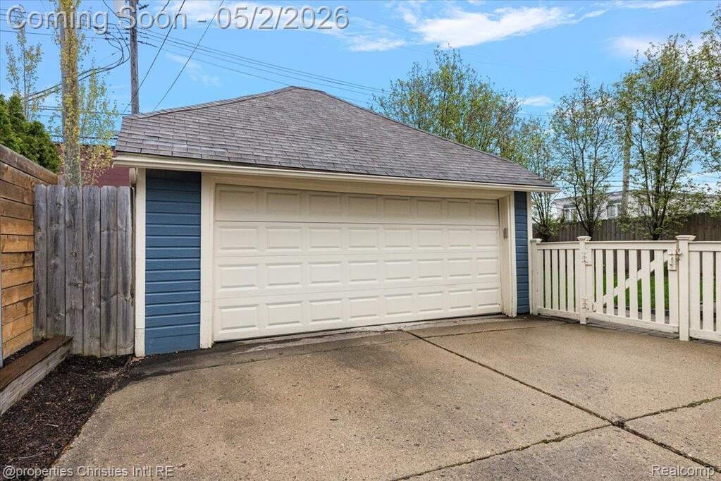 3 Bedroom Single Family Home/House's Image 58