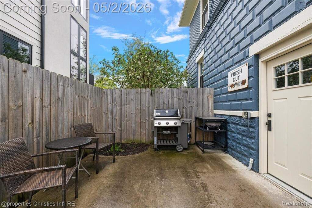 3 Bedroom Single Family Home/House's Image 62