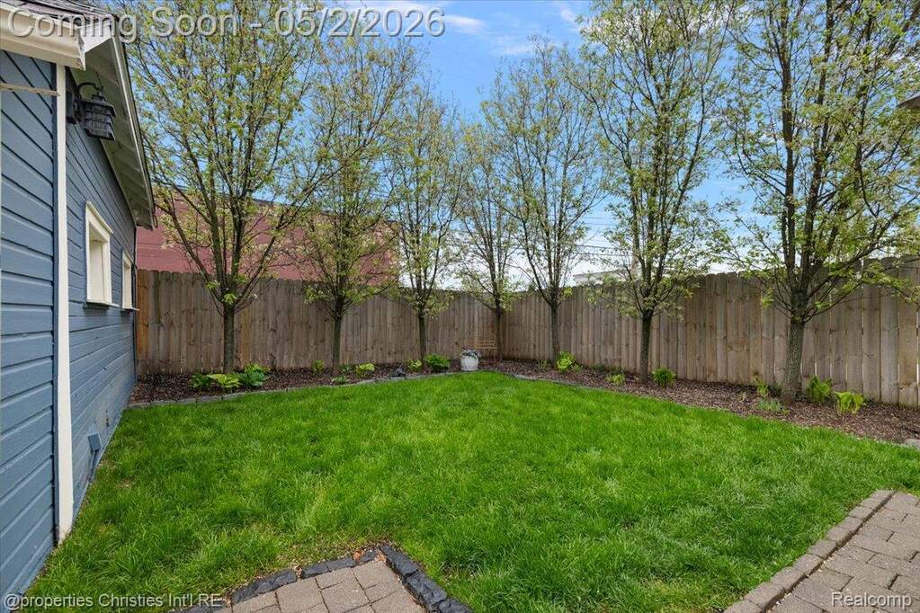 3 Bedroom Single Family Home/House's Image 63