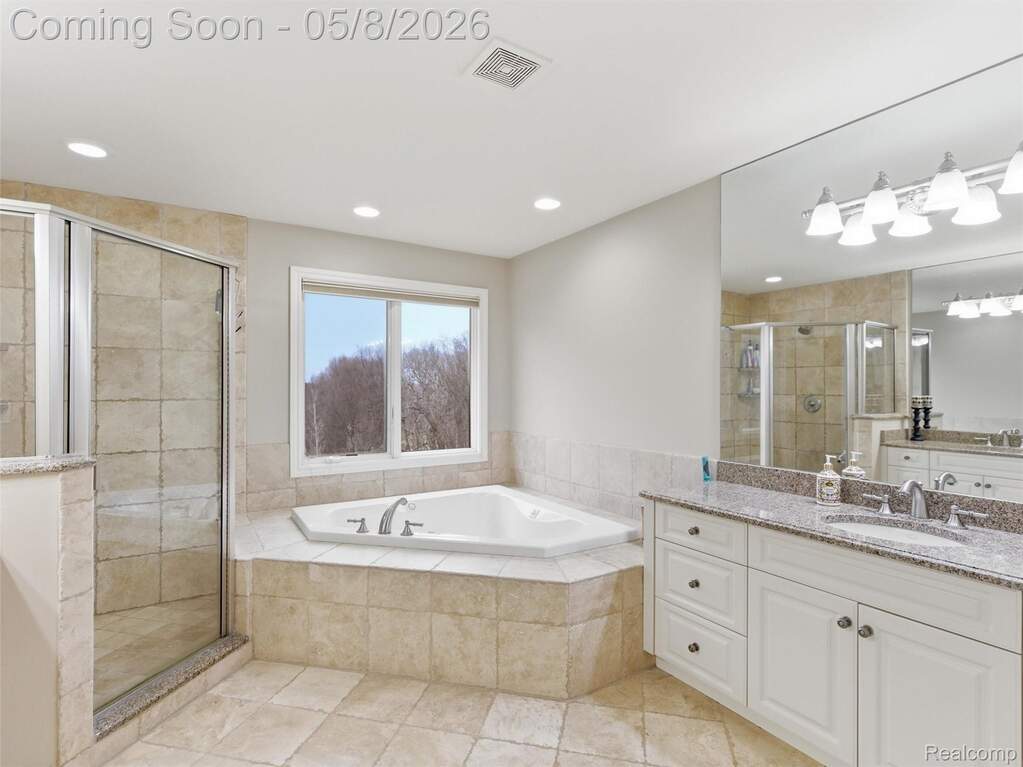 4 Bedroom Single Family Home/House's Image 23