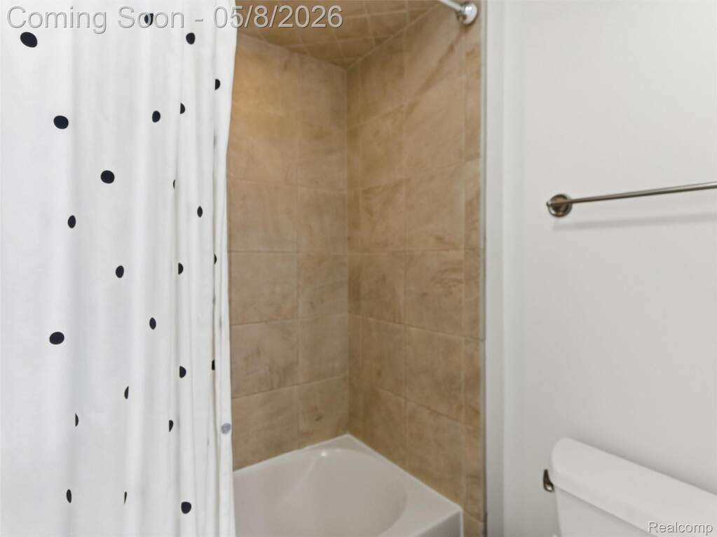 4 Bedroom Single Family Home/House's Image 29