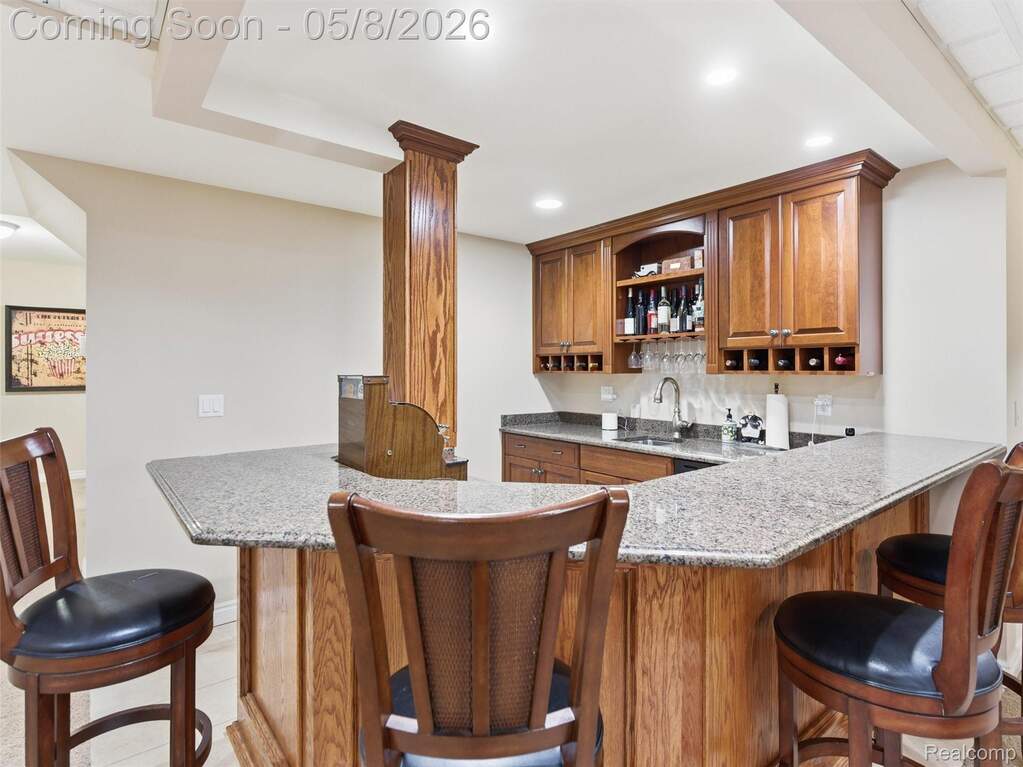 4 Bedroom Single Family Home/House's Image 38